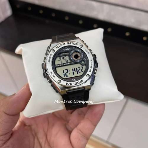 Montres Company 香港註冊公司 (32年老店) 卡西歐 CASIO 十年電池壽命 銀黑色 MWD1...