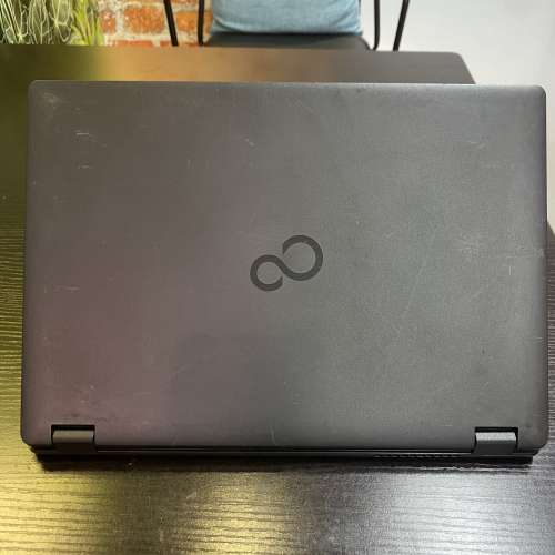 ⚠️注意圖文⚠️ Fujitsu Lifebook E5410 (10代4核 i5 / 14" 全高清 / Win 11 / ...