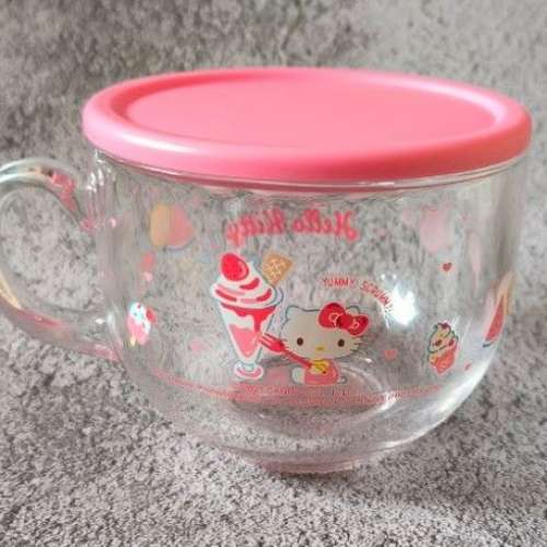 全新 HELLO KITTY 玻璃碗