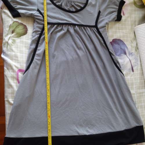 全新灰色連身裙