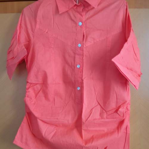 全新Catworld 短袖恤衫 中袖恤衫 女裝恤衫 女裝上衣 Ladies Shirt (草綠色/西瓜紅)