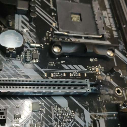 ASUS TUF B450M-PLUS GAMING 主機板 ((正版Window10Pro啟動碼)) Socket AM4
