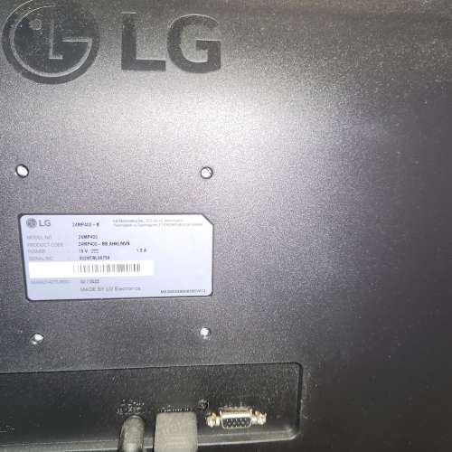2023年出廠 LG 23.8吋 IPS Full HD Display AMD FreeSync 顯示器 24MP400-B