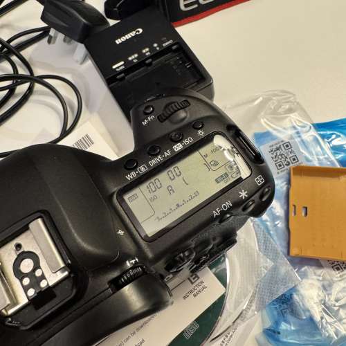 Canon EOS 5D Mark IV 行貨9成新