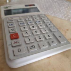 Casio 人體工學計算機 JE-12E