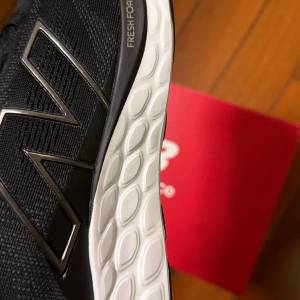 100% NEW New balance m680lk8
