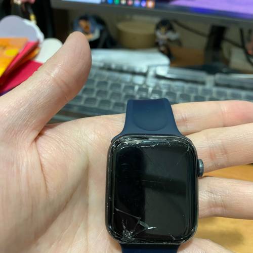 One set of AirPods Pro & Apple Watch SE連盒