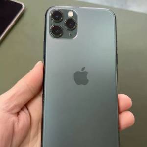 iPhone 11 Pro 256 港行黑色，健康度100%，使用流暢。