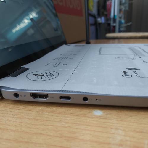 全新Lenovo IdeaPad Flex5 (14IRU8) Touch notebook