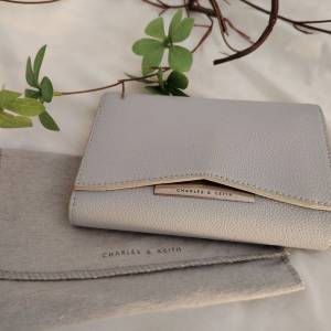 Charles & Keith 銀包連散紙包