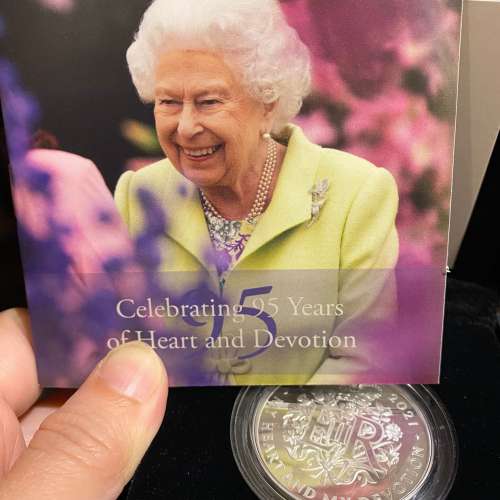 全新絕版英女皇純銀紀念幣（box set-Silver Proof Coin）