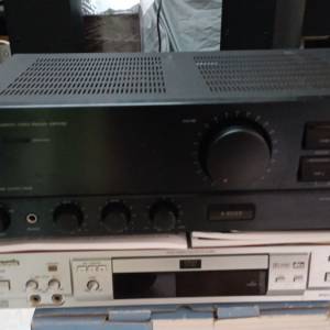 Onkyo A8000 Premain Amp,整體企理，正常運作可試取！售$1300