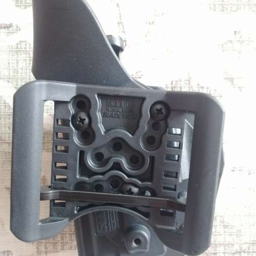 511 M&P holster right hand