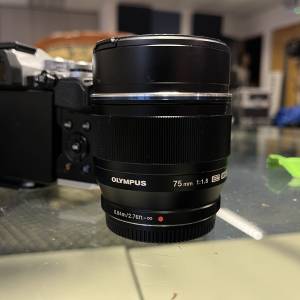 Olympus 75mm F1.8 Panasonic LUMIX m43