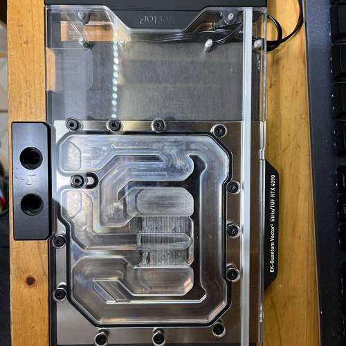 EK Quantum RTX 4090 (STRIX/TUF) RGB水冷頭