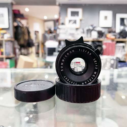 Leica Summicron 35mm F/2 6 Elements Black