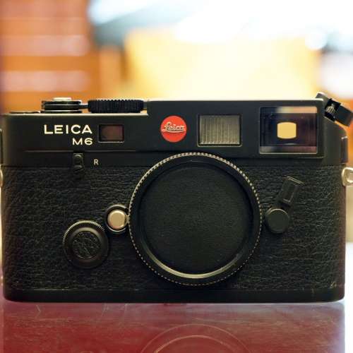 Leica M6 TTL Rangefinder Film Camera 0.85 Black