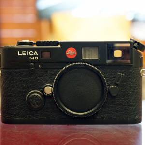 Leica M6 TTL Rangefinder Film Camera 0.85 Black