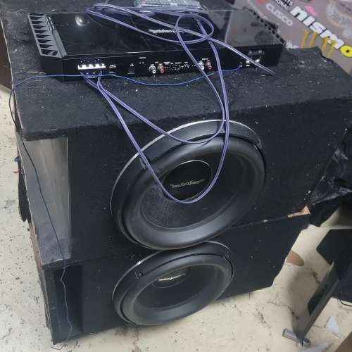 rockford  頂班低音連級