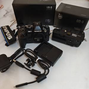 Olympus EM1 Mark II + HLD-9 直度