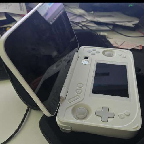 ayaneo 差唔多全新 乾淨 無花  WhatsApp 55021140 人在秒回