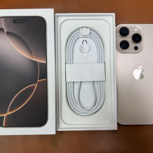 iPhone 16 Pro 1TB 沙漠金色 香港行貨 蘋果保養到2025年10月28日 電池100% 全套有盒...