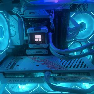 組裝電競電腦9800x3d+4070 super 砌機 DIY 遊戲主機