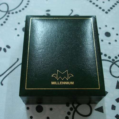 香港 2002 年發行馬年紀念版金章