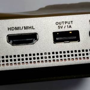 ASUS 攜式行動電源LED投影機 S1