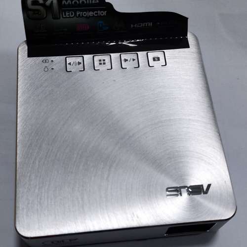 ASUS 攜式行動電源LED投影機 S1