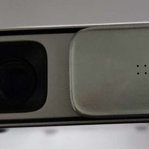 ASUS ZenBeam E1 掌上式行動電源 LED 投影機