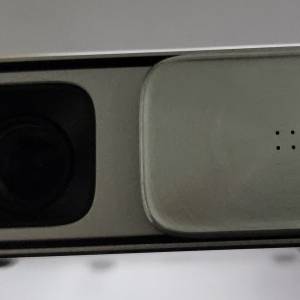 ASUS ZenBeam E1 掌上式行動電源 LED 投影機