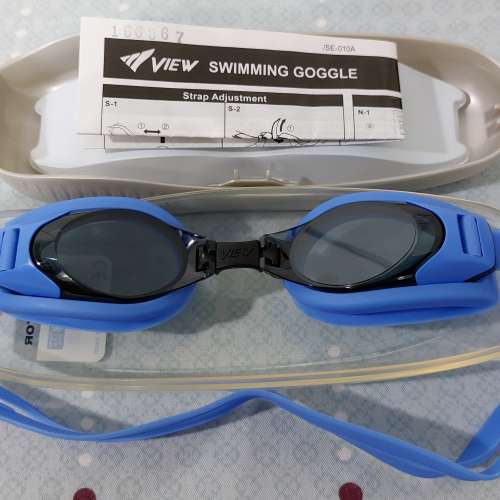 100% 全新 VIEW V3A 藍色泳鏡