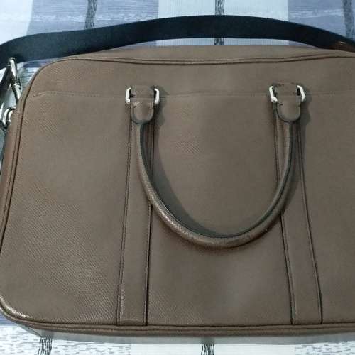 85% 新 Coach 公事包