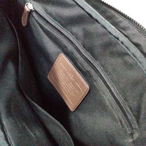 85% 新 Coach 公事包