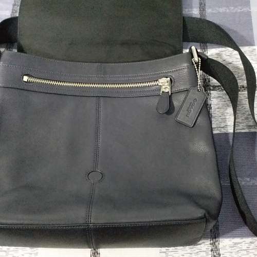 95% 新 Coach 斜背包