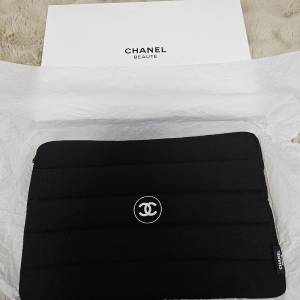 Chanel電腦袋