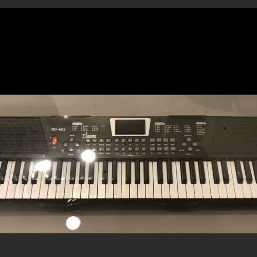 全新電子琴 new electronic piano