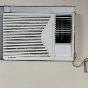 冷氣機