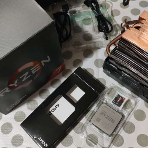 AMD Ryzen 7 3700X 3.6GHz 8 核心 16 線 盒裝 原裝扇