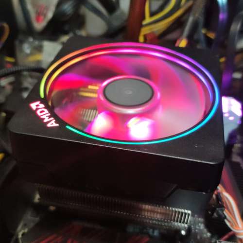 AMD Ryzen 7 3700X 3.6GHz 8 核心 16 線 盒裝 原裝扇