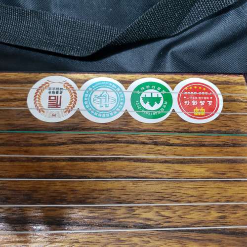 中國古箏  40吋X14吋  9成新連袋  屯門良景村取。