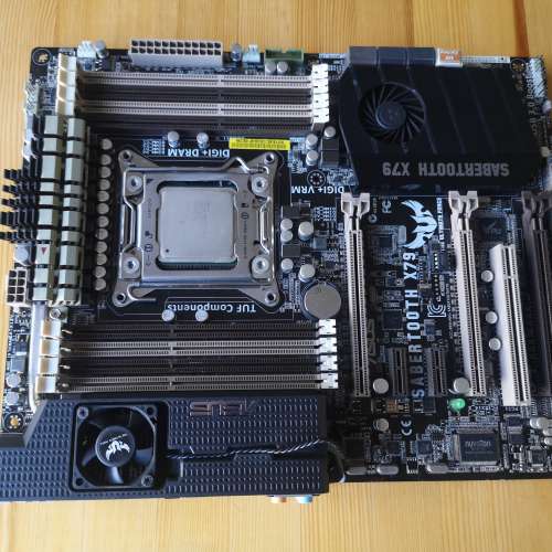 (12核24線程 X79組合) Xeon E5 2696 V2 + ASUS Sabertooth X79主板