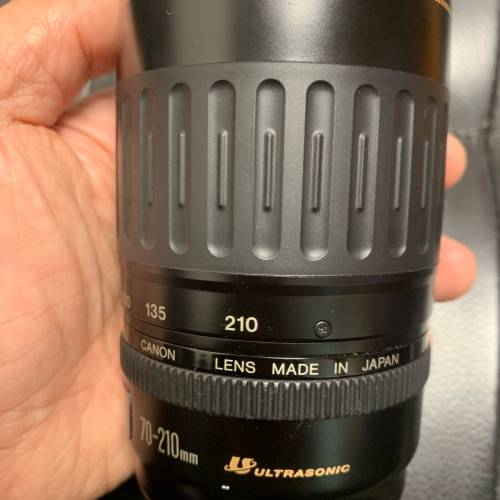 Canon EF 70-210 f3.5 - 4.5 90% new