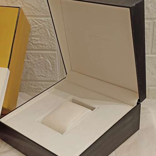 💰議價請移玉步⚡no bargain  ⚡Vintage 「FENDI」 Watch Box  pick up saiyinypun...