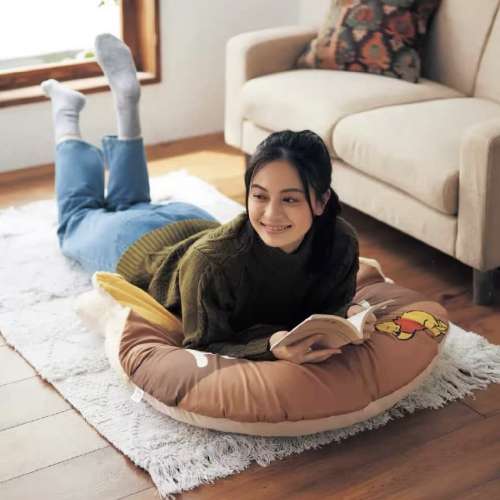 代購售$800+ 日本全新正版小熊維尼懶人墊 坐墊 梳化墊 睡袋 多合一 ，亦可以做中大...