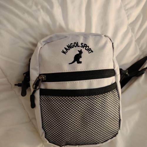 kangol 斜揹袋仔