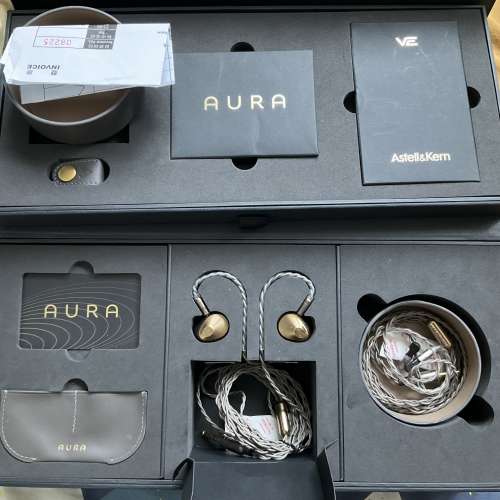 AK x VE AURA 耳機一套