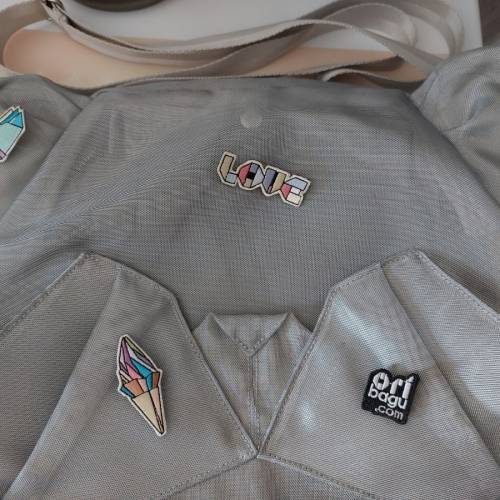 OriBagu 淺灰貓型袋  多用途包包  (斜孭/單肩/背包) 全新