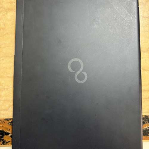 Fujitsu U938 13.3 inch FHD laptop pc